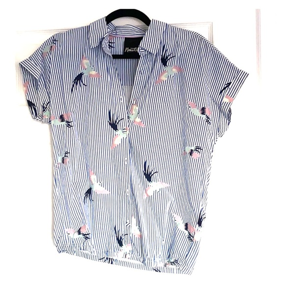 Tropical button down top - Picture 1 of 6